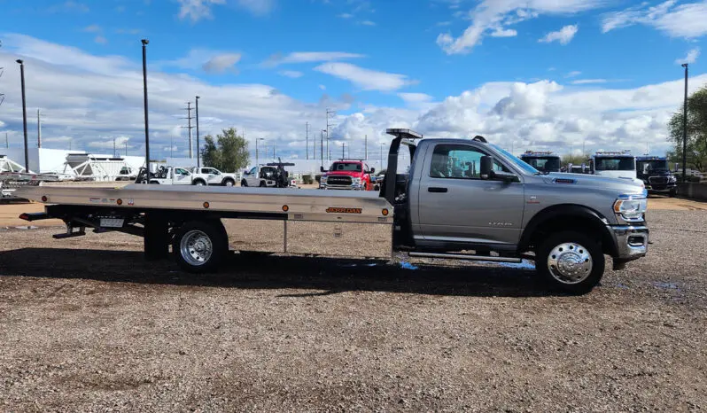 2022 RAM 5500 Tradesman full