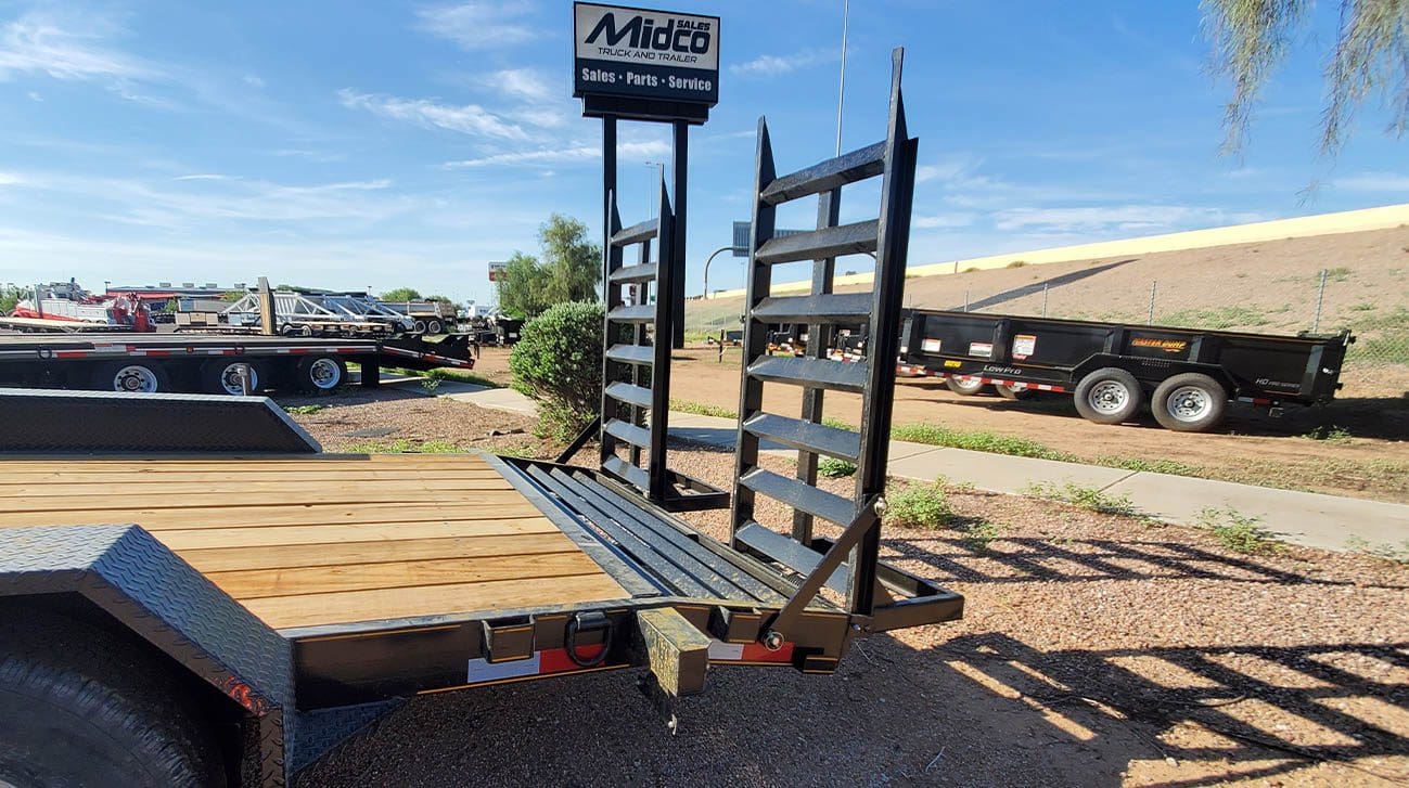 2022 Doolittle Xtreme 18′ Length Midco Sales