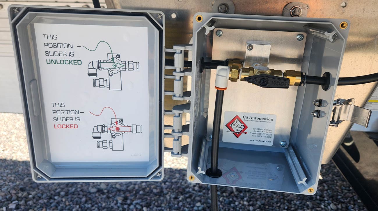 Reitnouer CK90 Combo Flatbed Trailer Midco Sales