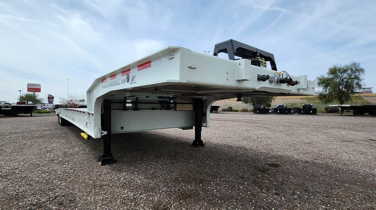 Landoll 930 Hydraulic Traveling Tail Trailer Midco Sales