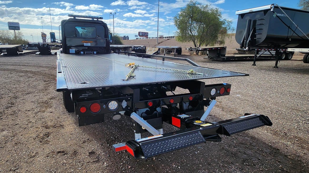 Peterbilt 536 Rollback Tow Truck JerrDan Midco Sales