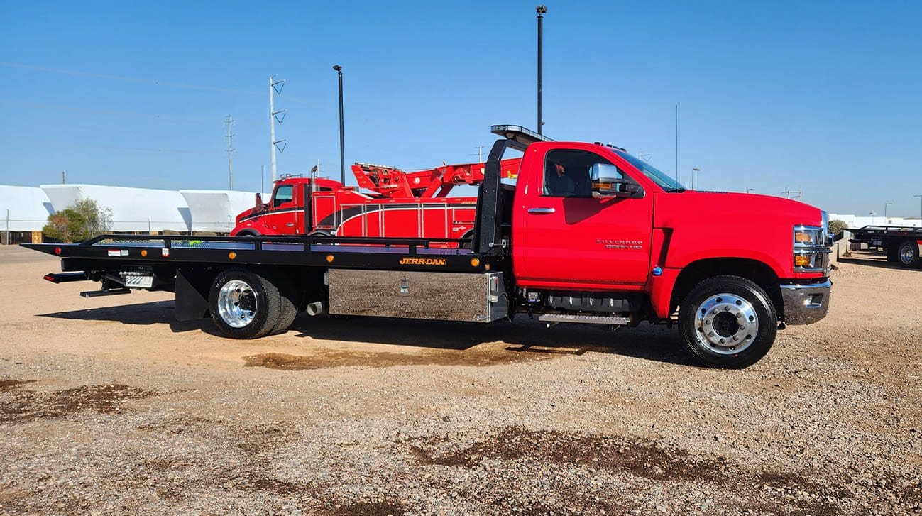 Chevy Silverado 6500HD JerrDan Rollback Midco Sales