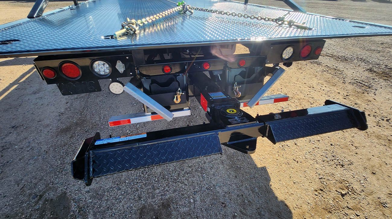 Chevy Silverado 6500HD JerrDan Rollback Midco Sales