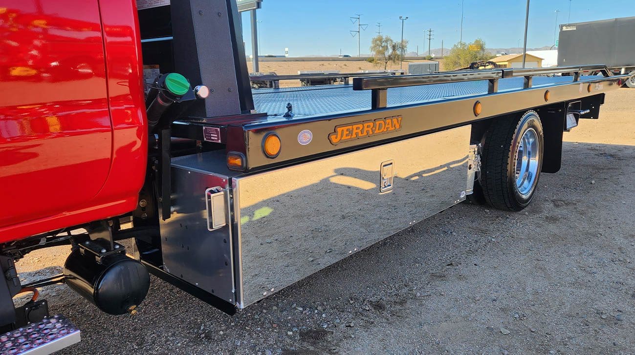 Chevy Silverado 6500HD JerrDan Rollback Midco Sales