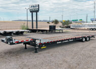 Landoll 930E-51-15 hydraulic traveling tail trailer - 01 top view, driver side