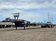 Landoll-930E-51-15-hydraulic-traveling-tail-trailer-for-sale-03-front-side-angled-view