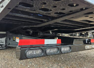 Landoll-930E-51-15-hydraulic-traveling-tail-trailer-for-sale-10-bottom-side-traveling-tail