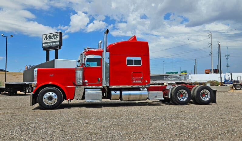 2013 Peterbilt 389 full