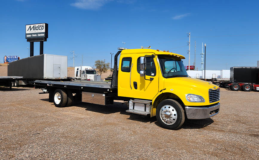 2021 Freightliner M2 Rollback