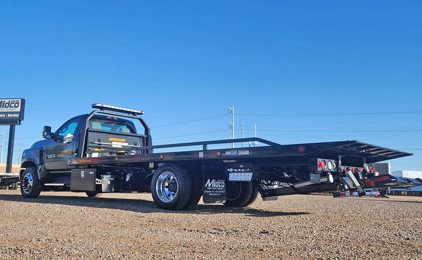 2023 Chevy Silverado 6500HD Rollback