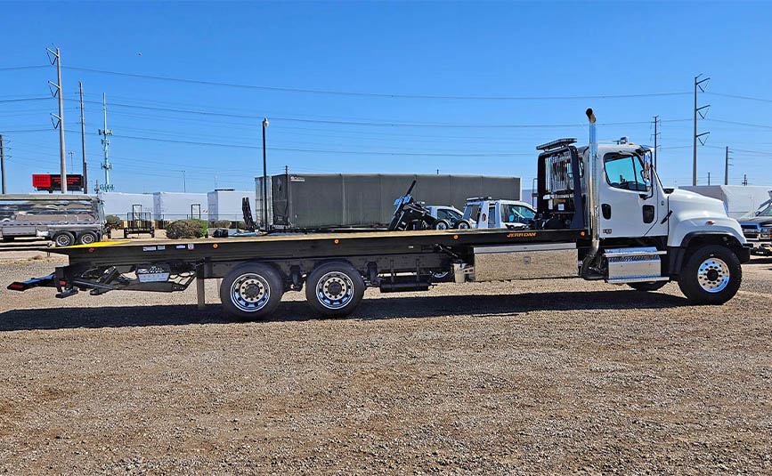 2024 Freightliner Industrial Carrier