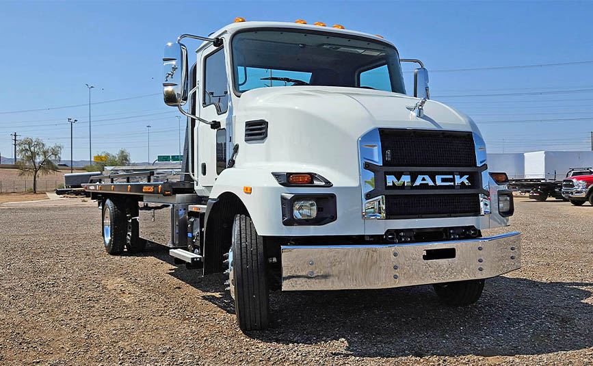 2025 Mack MD642 Rollback