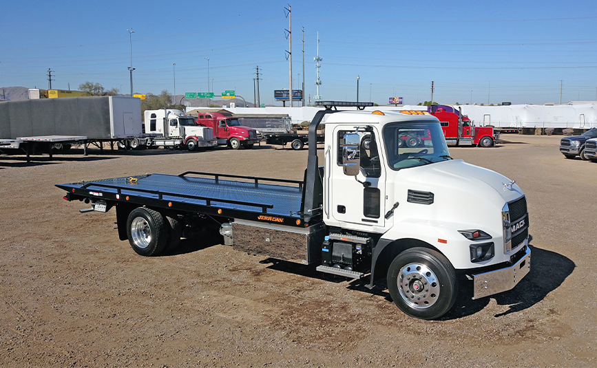 2025 Mack MD642 Rollback