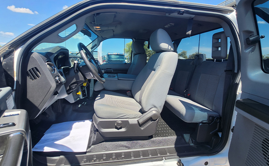 2023 Ford F650 used Jerrdan rollback tow truck - 21 - extended cab, doors open, interior