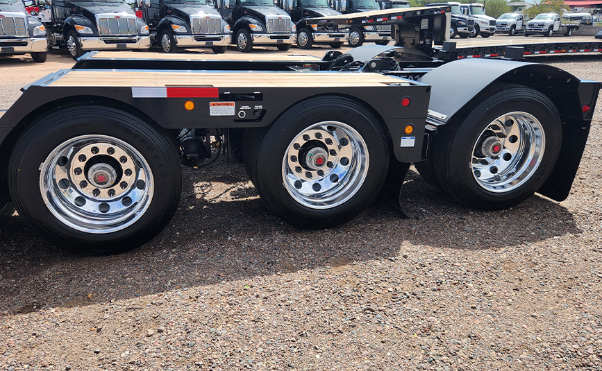 2026 Alpha HD A90HDGC 45 ton lowboy trailer - 06 - tandem axles, flip axle, aluminum wheels