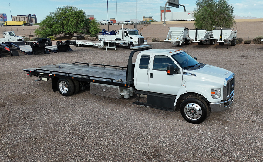 Ford F560 rollback tow truck for sale - Jerr-Dan - 01 - passenger side view
