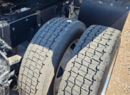 Ford F560 rollback tow truck for sale - Jerr-Dan - 13 - tires