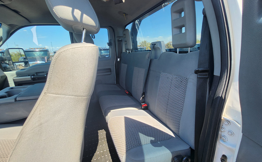 Ford F560 rollback tow truck for sale - Jerr-Dan - 21 - extend cab, back seat