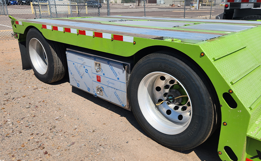 2022 xl specialized xl70hdg double drop trailer - 07 - rear deck, toolbox, tandem axle, wheels, tires