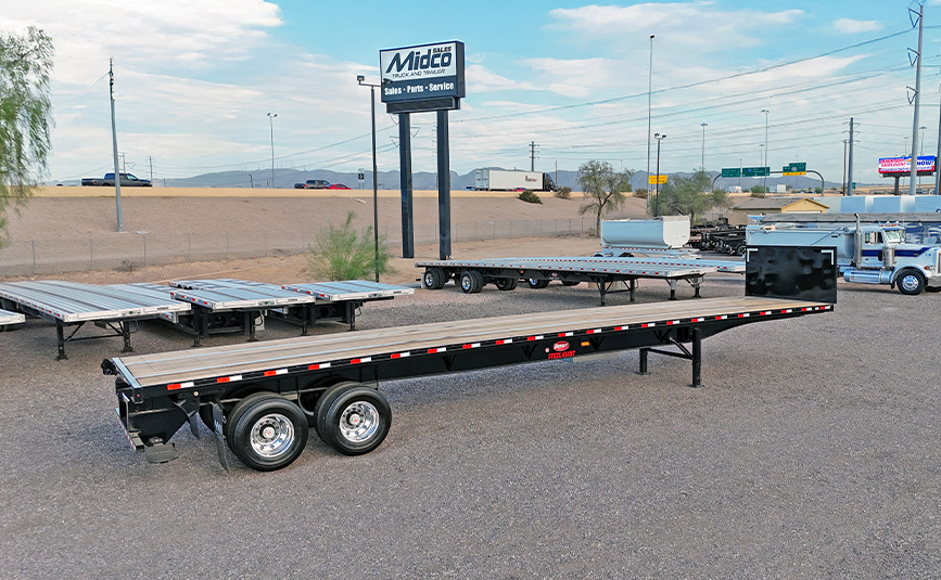 2026 dorsey steel giant flatbed trailer forklift kit - 01 - aerial top view, passenger side