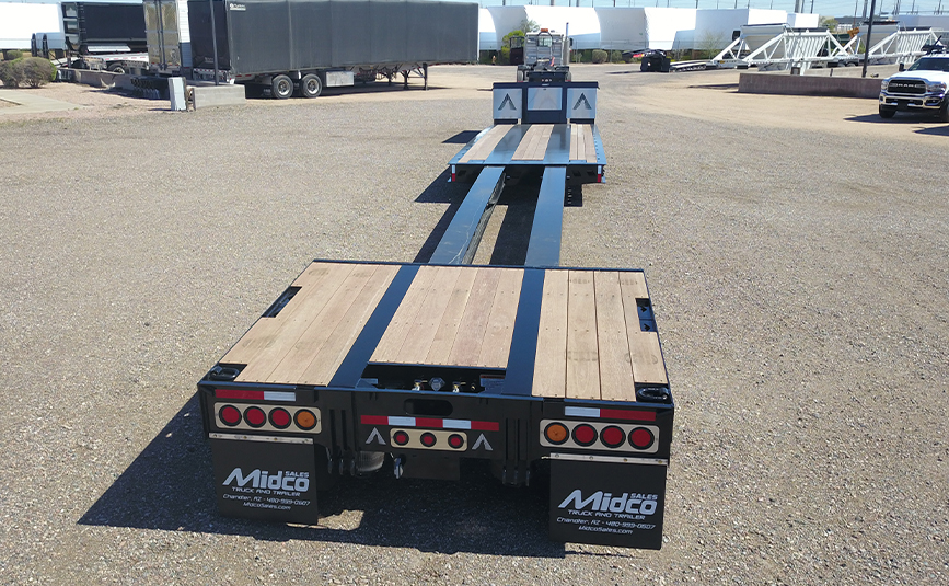 alpha hd 80mge extendable double drop trailer - 06-2 - back view, extended
