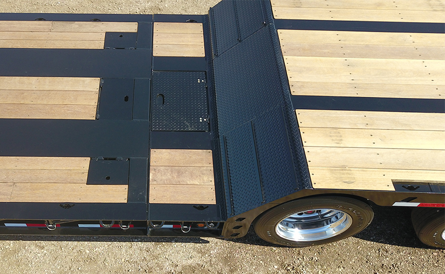 alpha hd 80mge extendable double drop trailer - 10 - rear deck slope