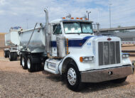 2003 peterbilt 378 transfer truck & trailer - 05 - truck front view