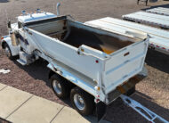 2003 peterbilt 378 transfer truck & trailer - 09 - dump body top view, driver side