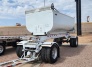 2003 peterbilt 378 transfer truck & trailer - 10 - pup trailer, front view