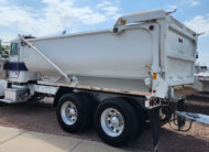 2003 peterbilt 378 transfer truck & trailer - 14 - dump truck, rear view