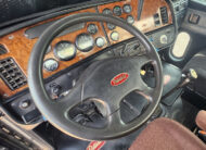 2003 peterbilt 378 transfer truck & trailer - 26 - peterbilt 378 steering wheel, dash board