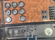2003 peterbilt 378 transfer truck & trailer - 29 - daash board instrument cluster