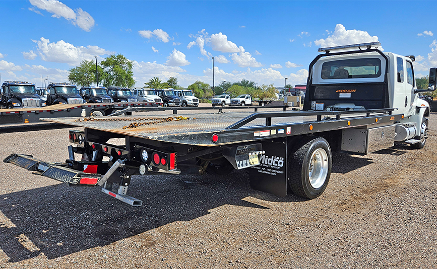 2022 used international mv607 jerr-dan rollltack tow truck - 07 - rear view, wheel lift