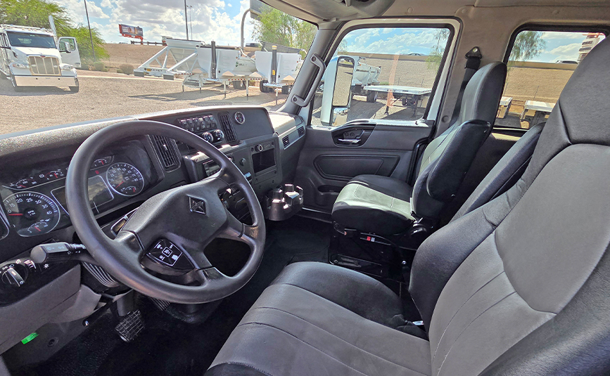 2022 used international mv607 jerr-dan rollltack tow truck - 27 - cab interior