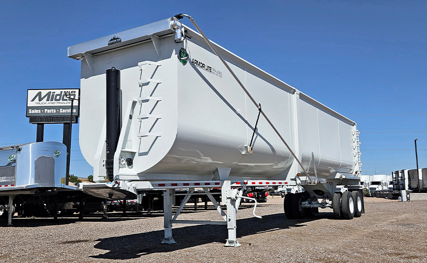 2026 armor lite high side demolition end dump scrap trailer - 02 - front side view, ram, landing legs