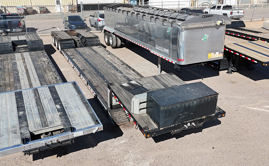 2022 xl specialized xl80 mfg double drop trailer - 02 - front view, gooseneck