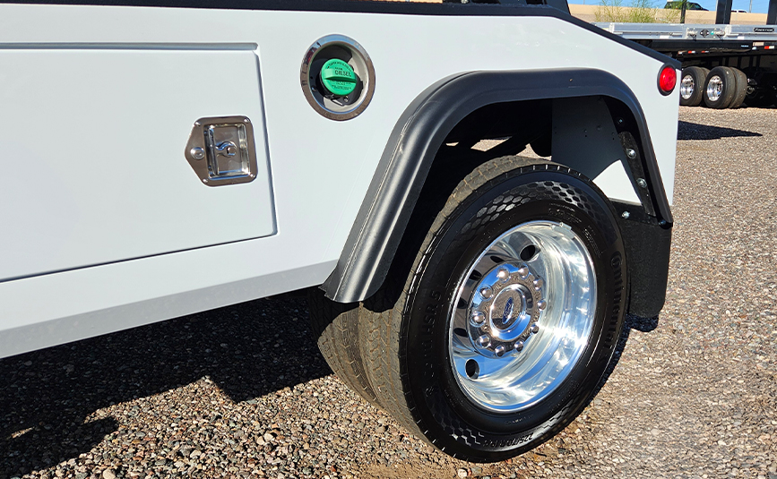 2025 Ford F550 XLT Jerr-Dan MPL-NGS Wrecker Repo Truck - 14 - aluminum wheels