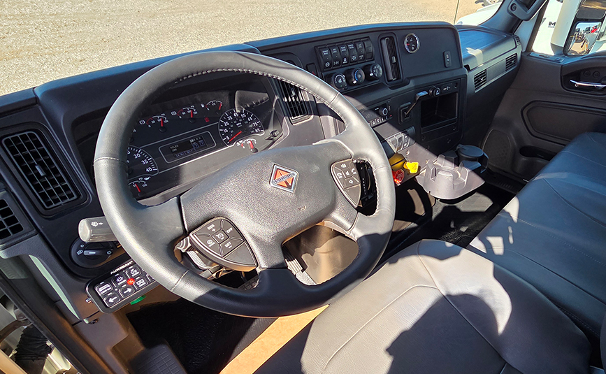 2025 international mv607 Jerr-Dan MPL60 wrecker tow truck - 19 - dashboard