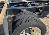 2025 international mv607 chassis - 04 - rear axle, tires