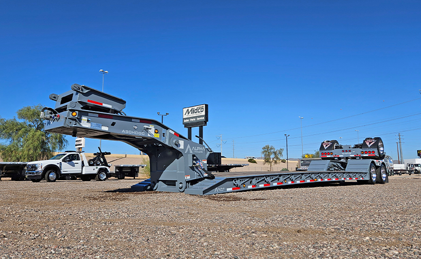 2026 alpha hd a90hdgc 45 ton lowboy trailer flip axle - 02 - low angle, side view
