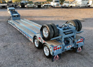 2026 alpha hd a90hdgc 45 ton lowboy trailer flip axle - 03 - rear angled view, flip axle