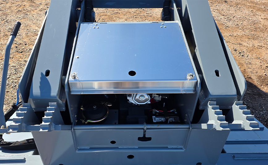 2026 alpha hd a90hdgc 45 ton lowboy trailer flip axle - 19 - pony motor cover