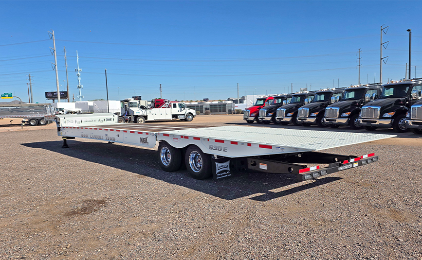 2026 landoll 930 E-51-15 traveling tail trailer - 05 - driver side, rear view