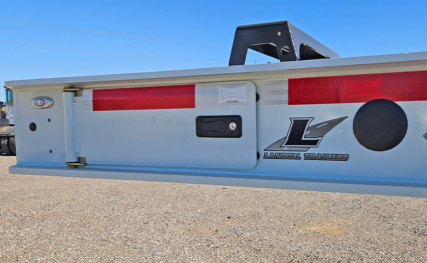 2026 landoll 930 E-51-15 traveling tail trailer - 09-1 - top deck toolbox