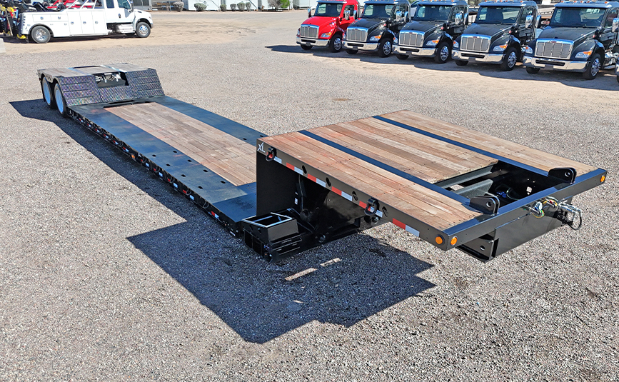 2026 used xl specialized xl80 HDGE extendable double drop trailer -05 - hydraulic gooseneck