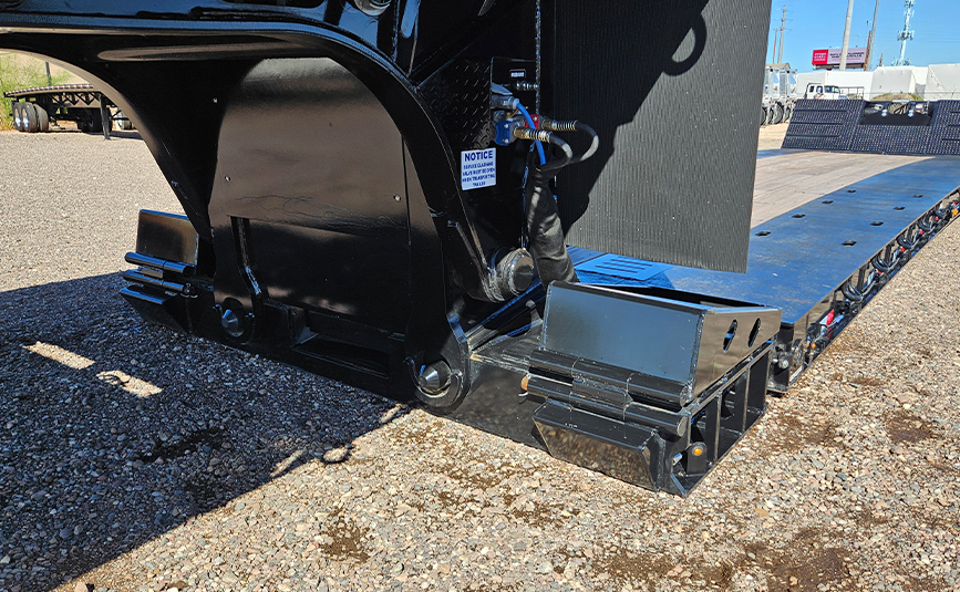 2026 used xl specialized xl80 HDGE extendable double drop trailer -11 - front flip ramps