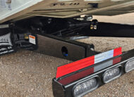 2026 landoll 930 traveling tail trailer - 06 - underneath trailer, hydraulic tail