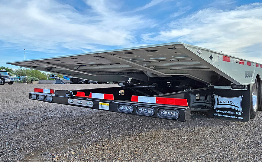 2026 landoll 930 traveling tail trailer - 08 - rear bumper