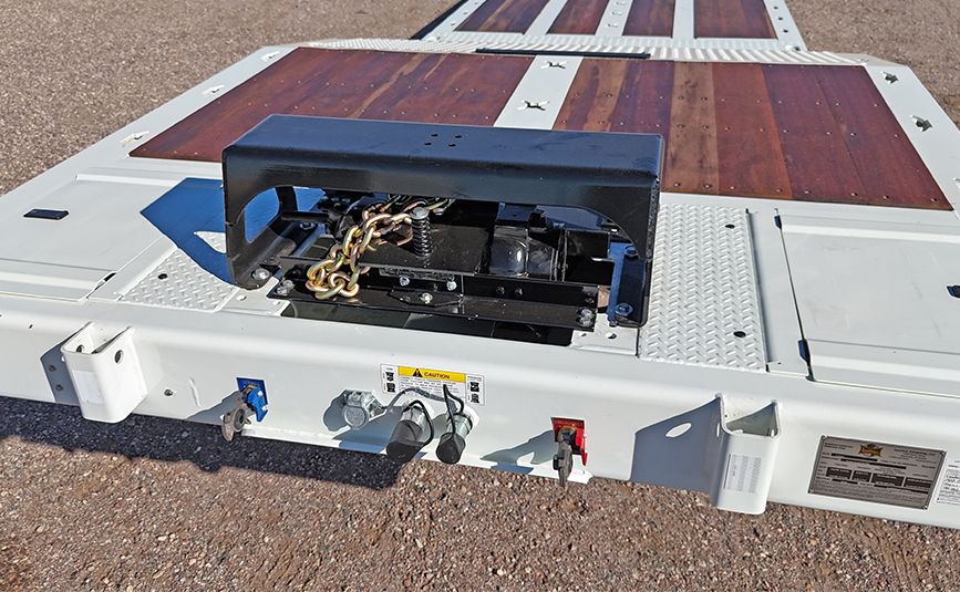 2026 landoll 930 traveling tail trailer - 15 - winch