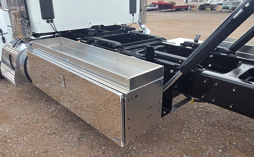 2027 peterbilt 567 jerr-dan industrial carrier transporter tow truck - 18 - top tray